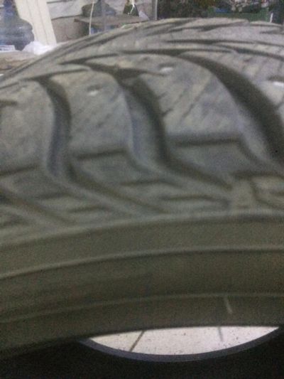 Лот: 9917778. Фото: 1. yokohama ice guard stud 245/45... Шины