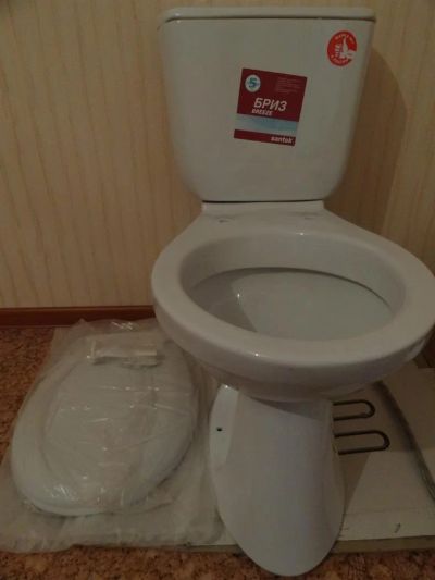 Лот: 3277207. Фото: 1. Унитаз Santek с бачком, крышкой... Унитазы, биде