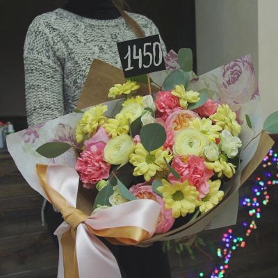 Лот: 7235681. Фото: 1. Сборный букет. Цветы на Щорса... Свежие цветы