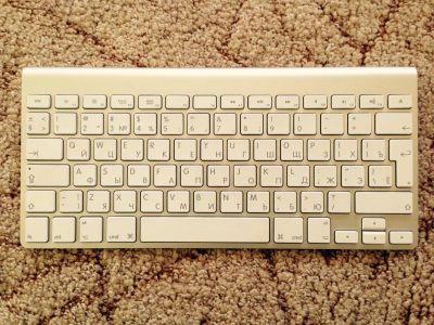 Лот: 6030395. Фото: 1. Беспроводная клавиатура Apple... Клавиатуры и мыши