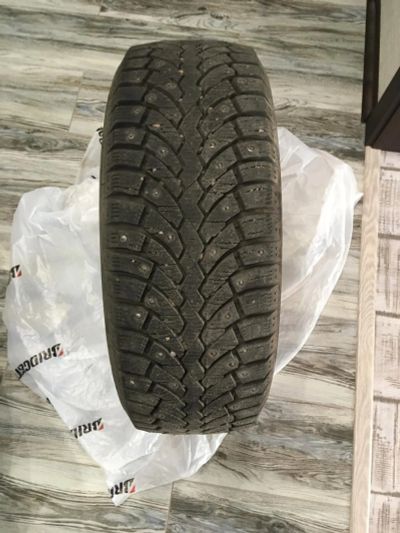 Лот: 10467647. Фото: 1. Pirelli 205/55 R16 Formula Ice. Шины