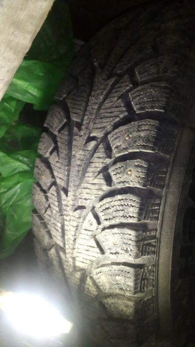 Лот: 16663767. Фото: 1. Hankook i-pike 235/75r15 шипы... Шины на дисках
