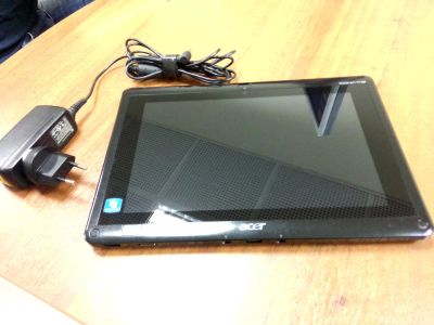Лот: 4650914. Фото: 1. Acer Iconia Tab W500. Windows... Планшеты