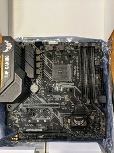 Лот: 18276888. Фото: 1. Asus TUF B450M-PLUS Gaming. Материнские платы