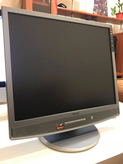 Лот: 12805075. Фото: 1. Asus MB19SE. ЖК-мониторы