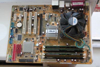Лот: 14317912. Фото: 1. ASUS P5B + Core 2 Duo E8400... Материнские платы