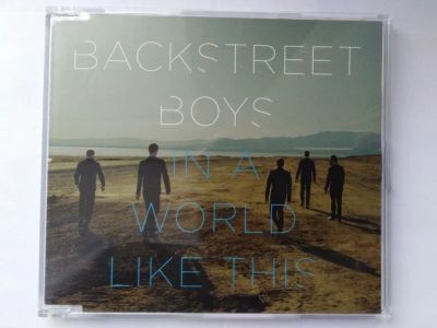 Лот: 21090018. Фото: 1. Backstreet Boys "In a World Like... Аудиозаписи
