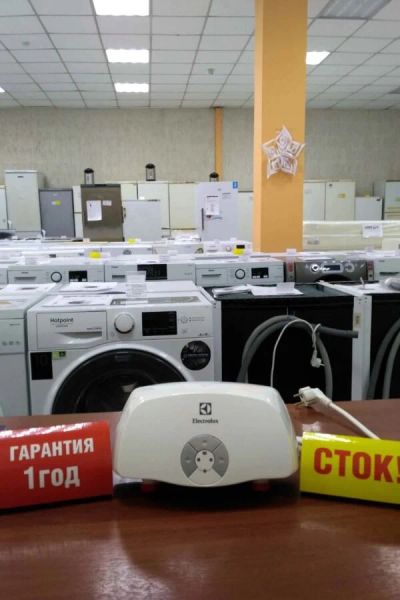 Лот: 13631777. Фото: 1. Водонагреватель проточный electrolux... Водонагреватели, бойлеры