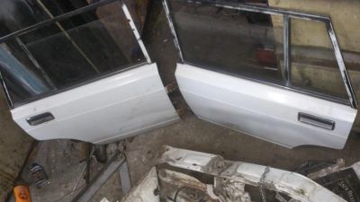 Лот: 4378834. Фото: 1. Двери, ВАЗ 2104, цвет белый. Кузов