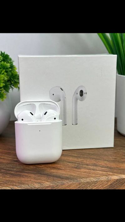 Лот: 25408425. Фото: 1. AirPods 2 apple наушники. Наушники, гарнитуры
