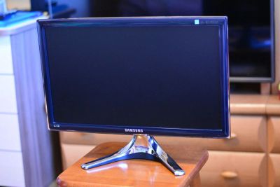 Лот: 9369334. Фото: 1. LED Монитор Samsung BX2250 21... ЖК-мониторы