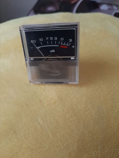 Лот: 16636504. Фото: 1. М68501 (белый и черный) -4шт. Головки измерительные, индикаторы