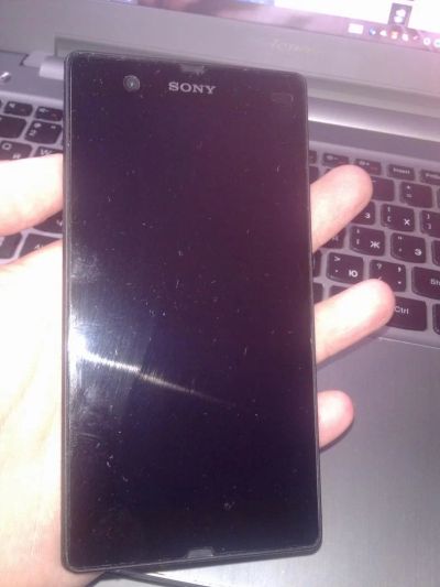 Лот: 4191390. Фото: 1. Продам Sony Xperia Z (C6603). Смартфоны