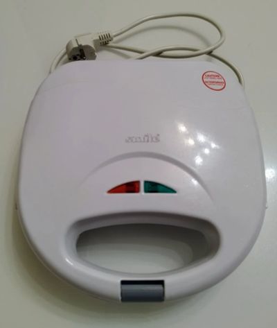 Лот: 21097931. Фото: 1. Сэндвич-тостер smile. Кухонная