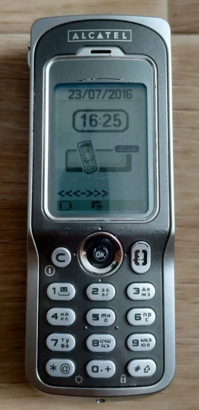 Лот: 19365715. Фото: 1. Alcatel OneTouch 715. Кнопочные мобильные телефоны