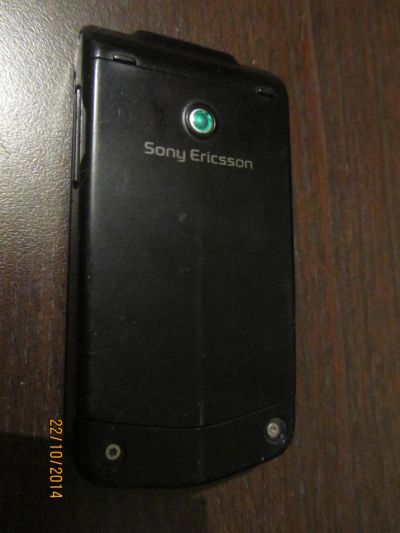Лот: 4676061. Фото: 1. Телефон Sony Ericsson Z555i Два... Кнопочные мобильные телефоны