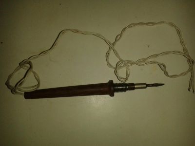 Лот: 3199865. Фото: 1. миниатюрный паяльник. Радиолюбительский инструмент