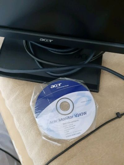 Лот: 12630549. Фото: 1. Продам монитор Acer v243w. ЖК-мониторы