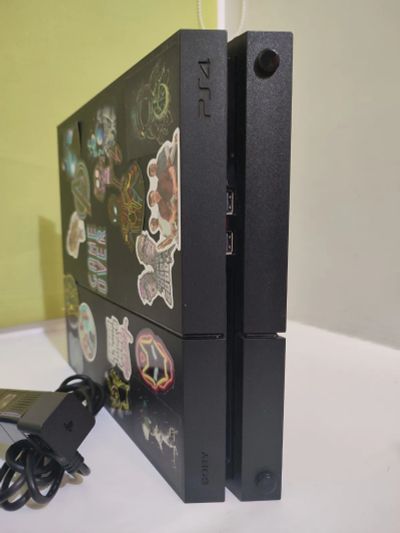 Лот: 19286215. Фото: 1. Sony PlayStation 4. Игровые приставки, консоли