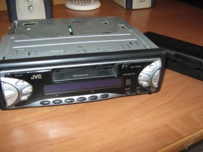Лот: 114484. Фото: 1. JVC KS-F545 кассетная автомагнитола. Автомагнитолы