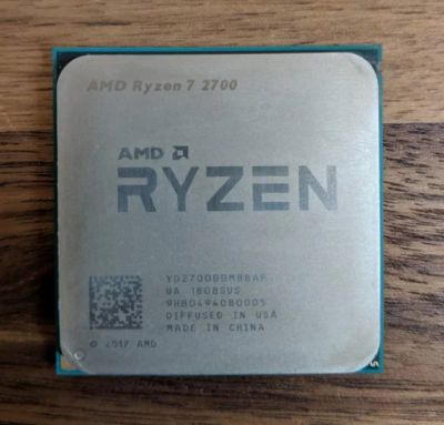 Лот: 17886609. Фото: 1. Ryzen 7 2700. Процессоры
