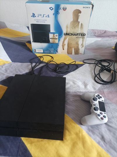 Лот: 19524221. Фото: 1. Playstation 4. Игровые приставки, консоли