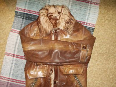 Лот: 3541572. Фото: 1. Кожаная дубленка из енота. Верхняя одежда