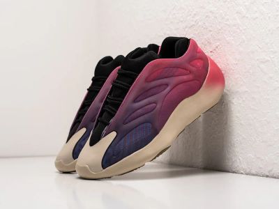 Лот: 24979440. Фото: 1. Кроссовки Adidas Yeezy Boost 700... Кеды, кроссовки, слипоны