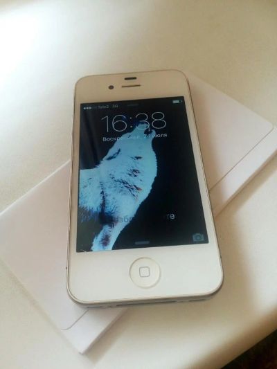 Лот: 7886057. Фото: 1. iPhone 4s 16Gb. Смартфоны
