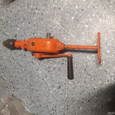Лот: 17191550. Фото: 1. Ручная дрель. Ручной инструмент