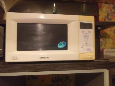 Лот: 17062485. Фото: 1. Микроволновка Samsung. Микроволновки, мини-печи