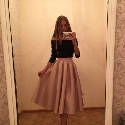 Лот: 7495142. Фото: 1. Юбка летняя розовая ниже колена. Юбки