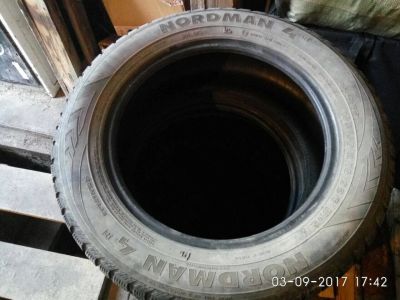 Лот: 10302079. Фото: 1. Шины зимние. Шины