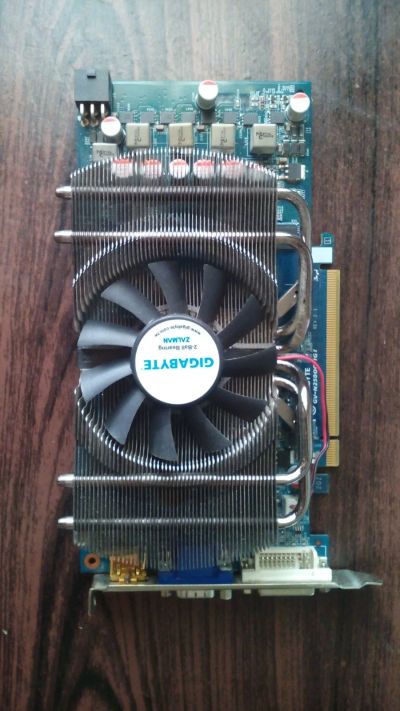 Лот: 12234711. Фото: 1. GTS 250 Gigabyte. Видеокарты