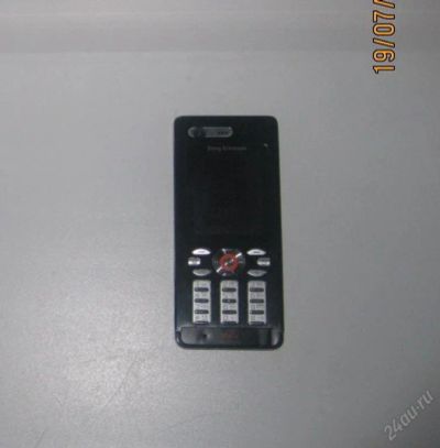 Лот: 88981. Фото: 1. срочная продажа sony ericsson... Кнопочные мобильные телефоны