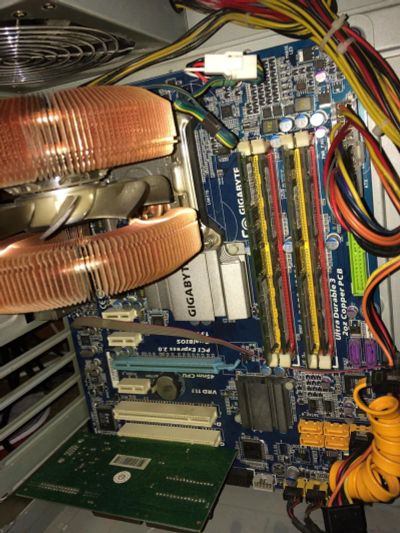 Лот: 7650252. Фото: 1. Core™2 Quad Q9400 + GA-EP45-UD3... Компьютеры в сборе