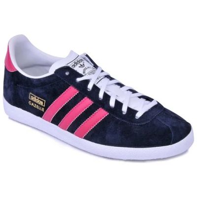 Лот: 5987763. Фото: 1. Кроссовки оригинальные Adidas... Кеды, кроссовки, слипоны