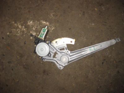 Лот: 20902760. Фото: 1. Стеклоподъемник Nissan Bluebird... Двигатель и элементы двигателя