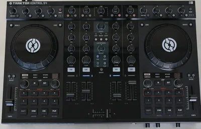 Лот: 13951726. Фото: 1. dj контроллер traktor s4 mk1. DJ-оборудование