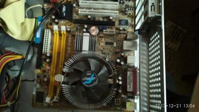 Лот: 10821461. Фото: 1. материнская плата ASUS P5GZ-MX. Материнские платы