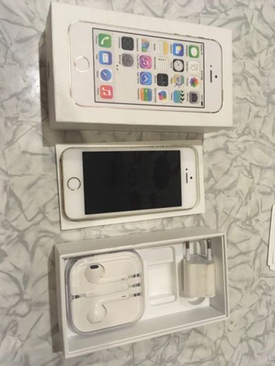 Лот: 10835313. Фото: 1. Iphone 5S. Смартфоны