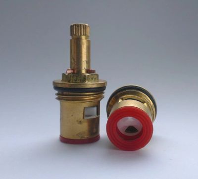 Лот: 6982391. Фото: 1. Кран букса 1/2 8*24 керамика 2... Смесители