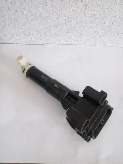 Лот: 15830672. Фото: 1. Омыватель фар б/у Toyota RAV4... Оптика и освещение