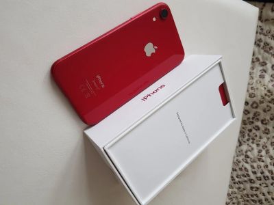 Лот: 17264118. Фото: 1. Iphone Xr оригинал + наушники... Чехлы, бамперы
