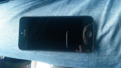 Лот: 3415766. Фото: 1. iphone 5 полный комплект возможен... Смартфоны