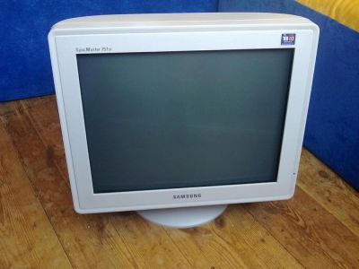 Лот: 4045804. Фото: 1. samsung syncmaster 797df. ЭЛТ-мониторы