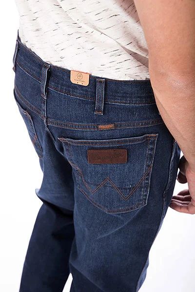 Лот: 14591565. Фото: 1. BIG SIZE ! Джинсы мужские Wrangler... Брюки, джинсы, шорты