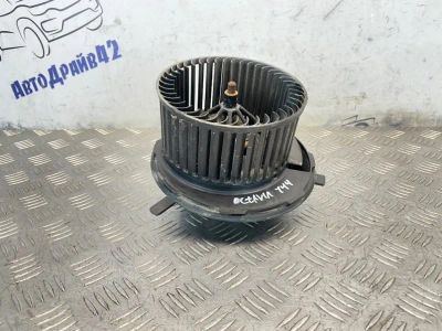 Лот: 25404365. Фото: 1. мотор печки Skoda Octavia 1Z3. Кузов