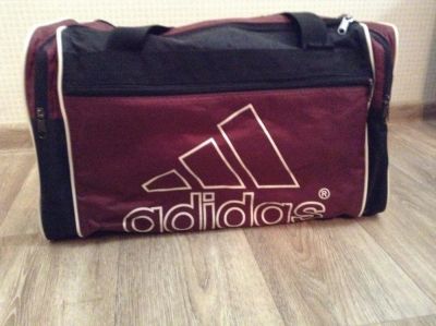 Лот: 9955078. Фото: 1. Сумка спортивная Adidas. Сумки