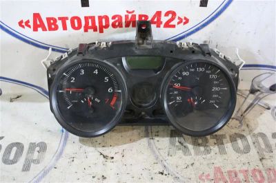 Лот: 21718300. Фото: 1. панель приборов Renault Megane... Двигатель и элементы двигателя